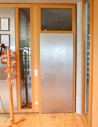 Stainless steel design doors from Ehrenfels Isoliertüren, chiller room doors, freezer room doors, deep-freeze room doors, service room doors, swing doors